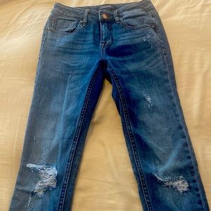 Vigoss Jagger Skinny Classic Fit Jeans. Size 24. Light Distressing.